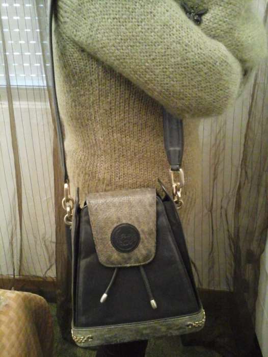 Bolsa de senhora em pele