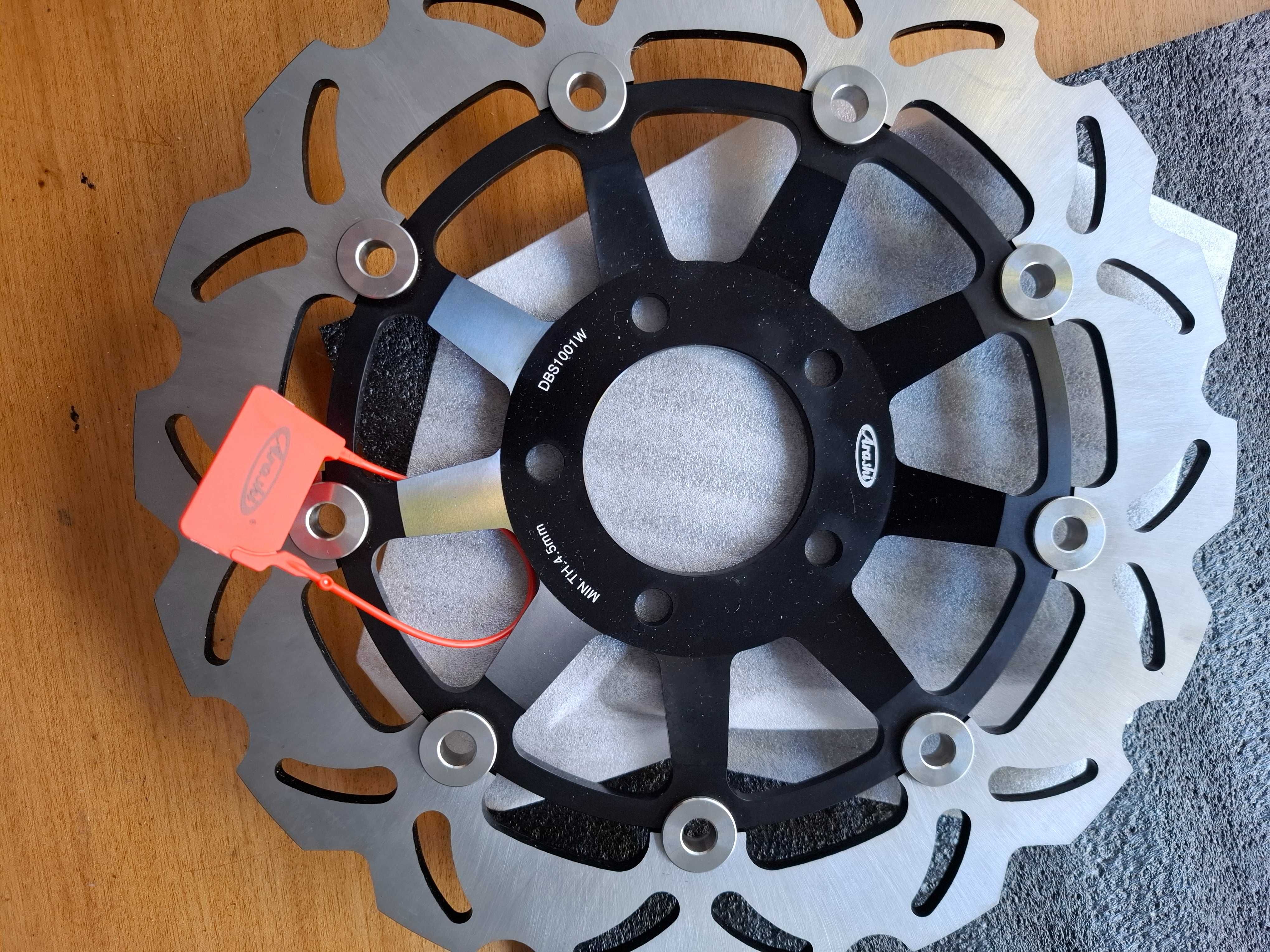 Discos freios dianteiros e traseiros moto