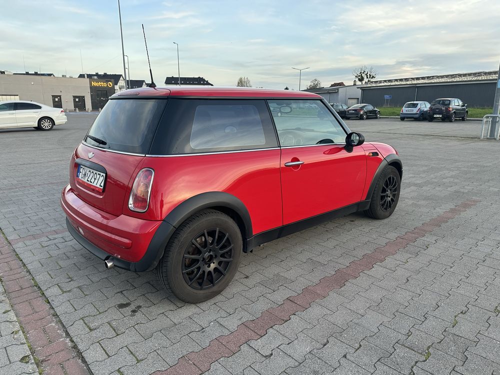 MINI ONE Klima Stan bdb