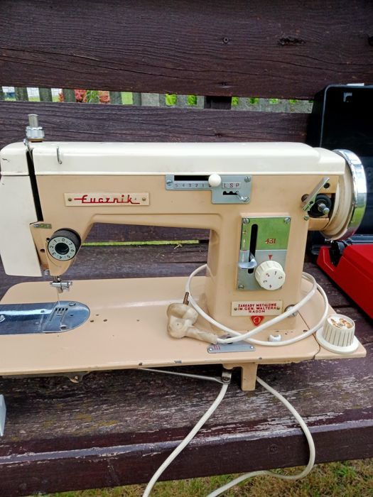 Maszyny do szycia na części