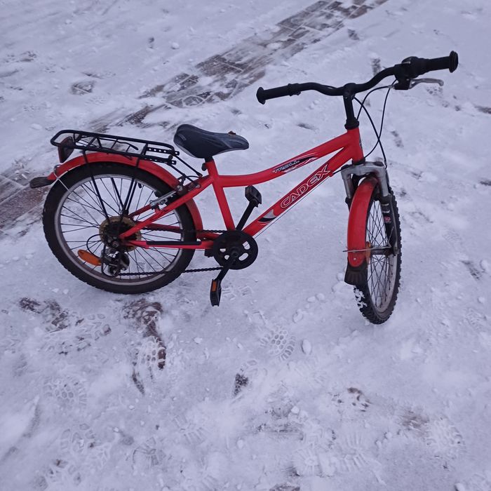 Rower dzieciecy czerwony