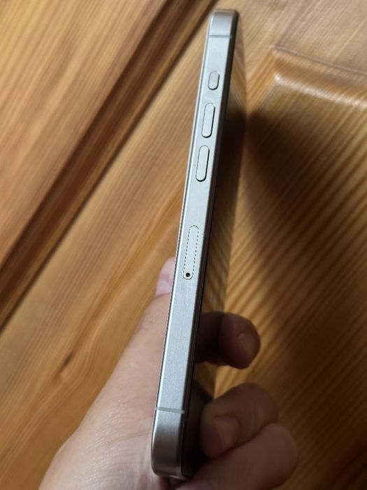 Iphone 15 Pro White Titanium 128 gb