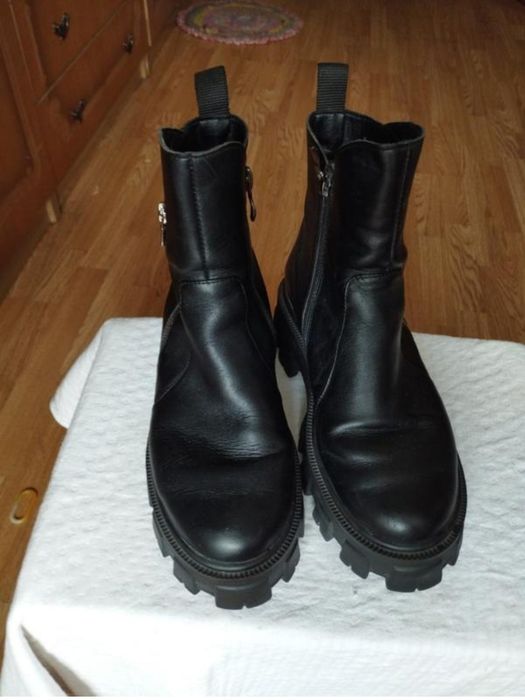 Ботики  чоботи 41