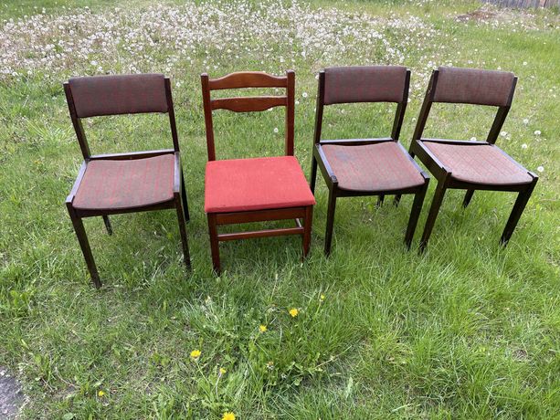 Krzesła drewniane, vintage, PRL, zadbane