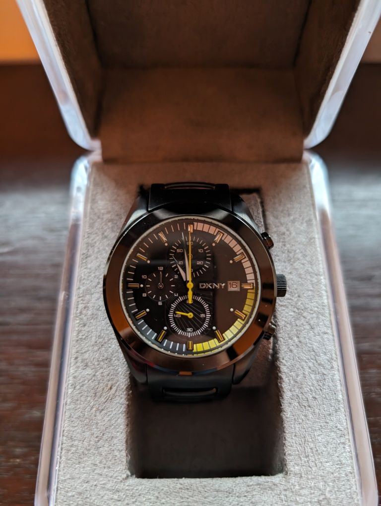 Relógio DKNY NY1283 Black Steel Chrono