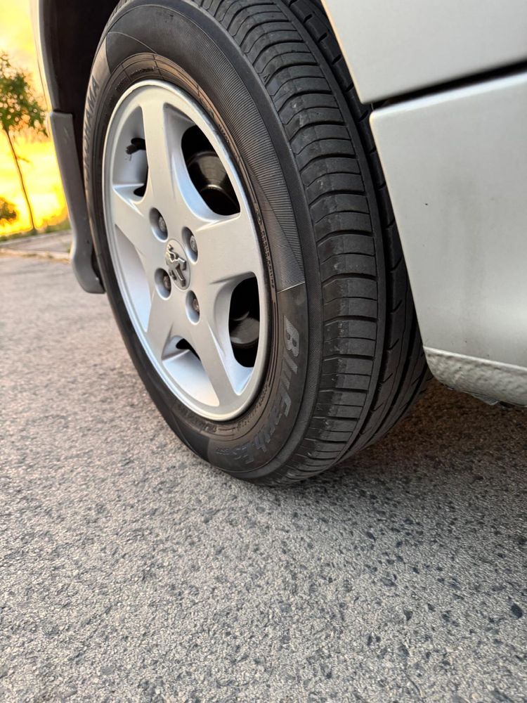 Peugeot 206 Black & Silver