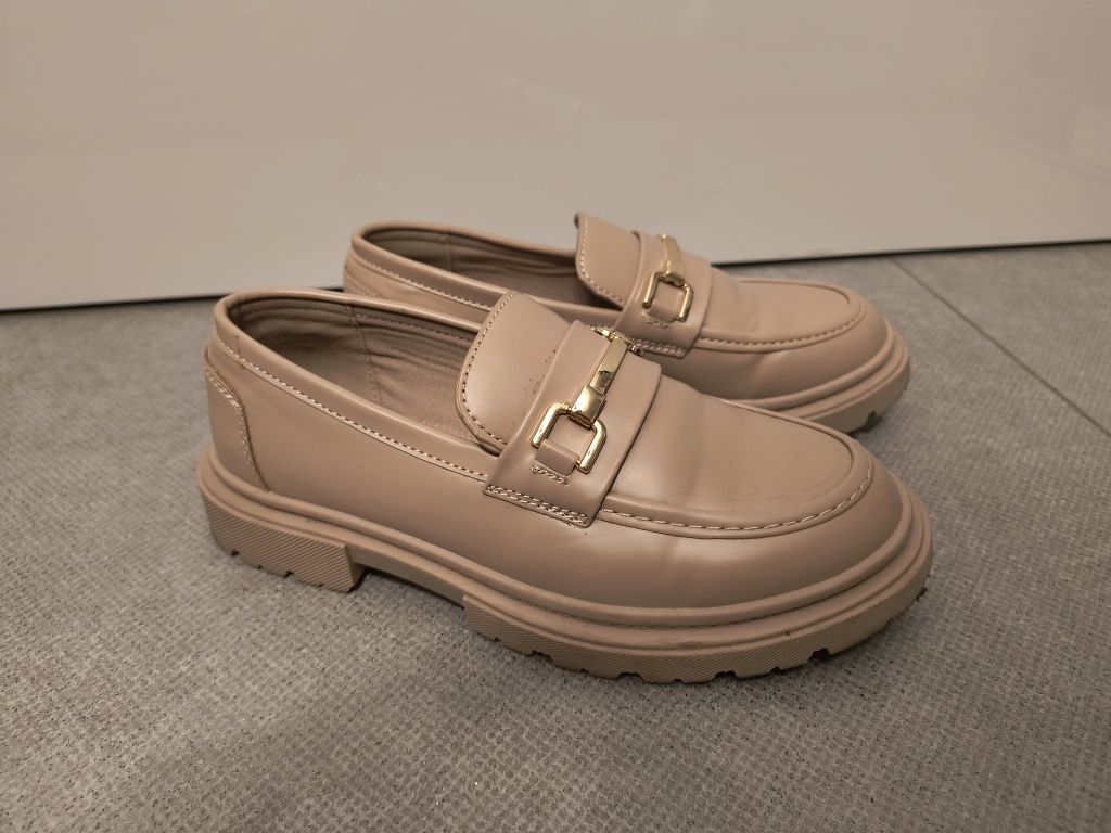Mokasyny Reserved 35