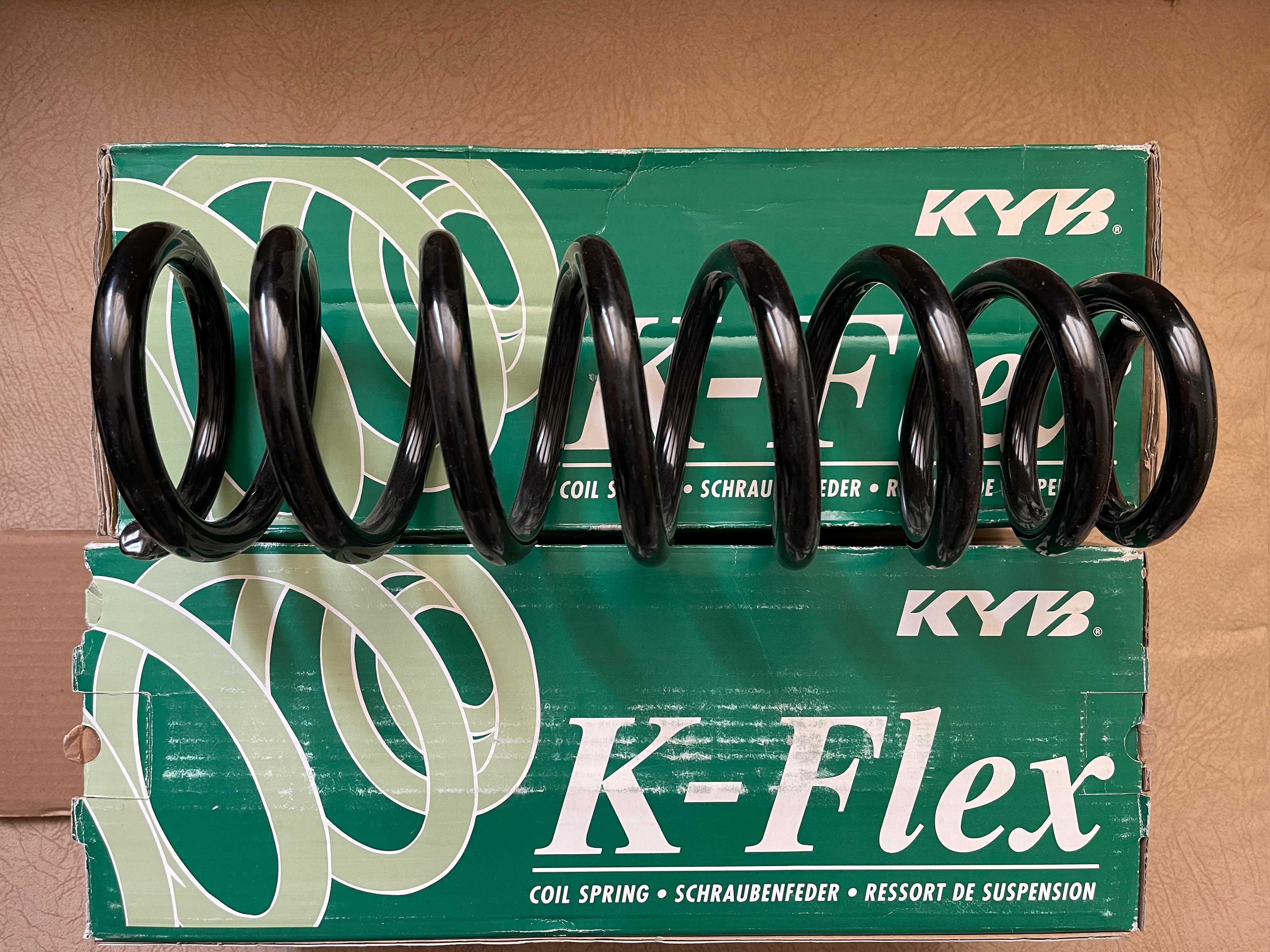 RC3422 пружина підвіски KYB K-Flex (51401SEAE22)