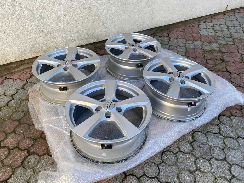Alufelgi FORD 5x108 6.5Jx16H2 ET50 124R-000094