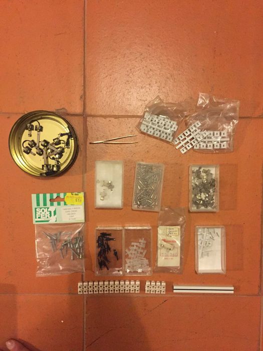 Ferramentas e Tintas pra Comboios Miniatura H0 — FLEISCHMANN — Vintage