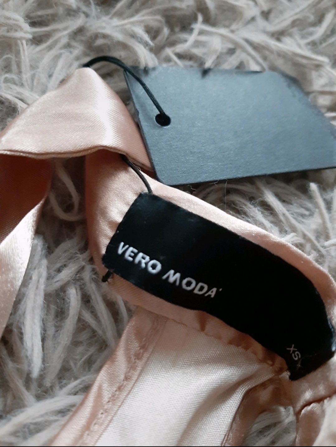 Sukienka plisowana Vero Moda