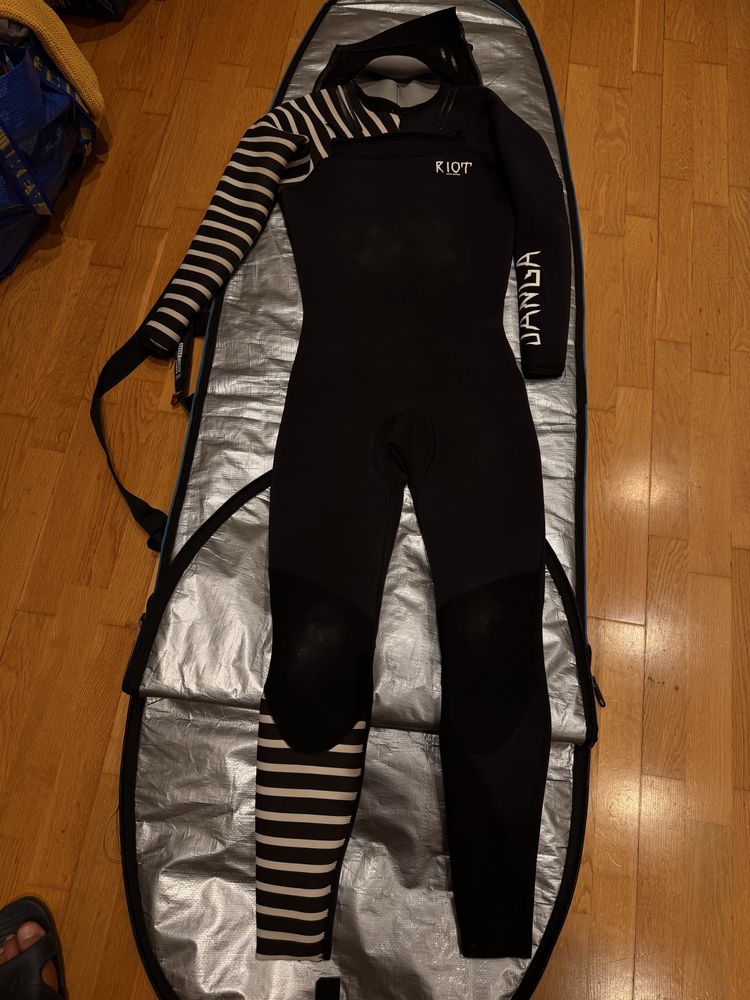 Fato 4/3 L bodyboard / surf