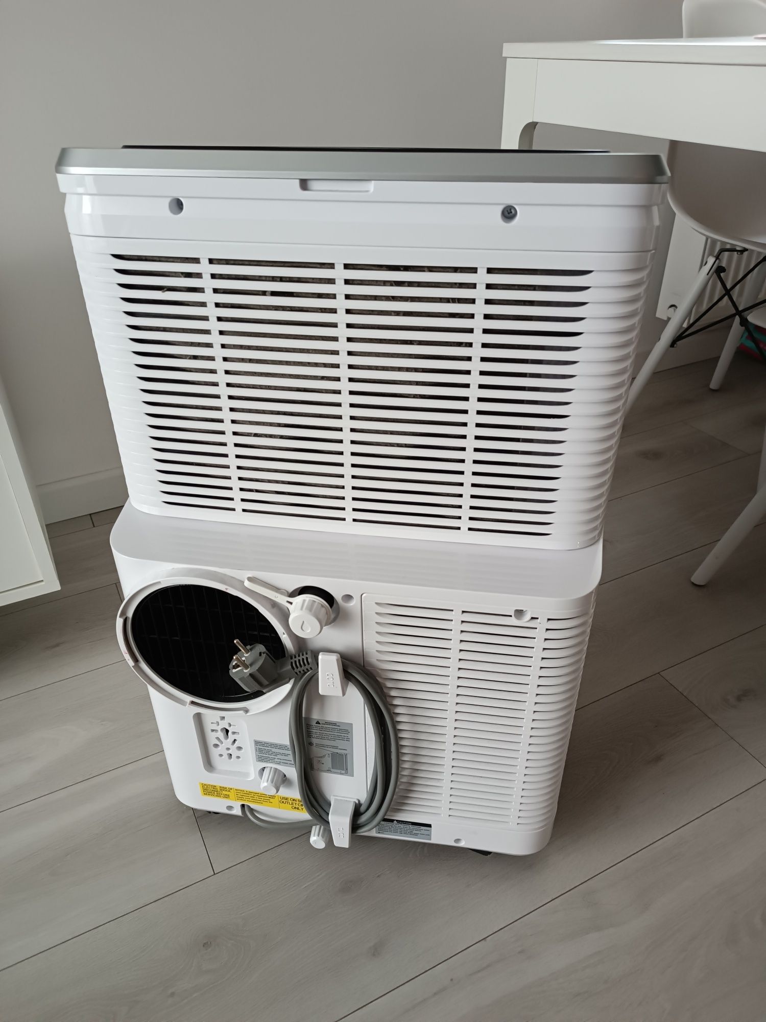 Klimatyzator przenośny Electrolux EXP26U338HW z funkcją grzania
