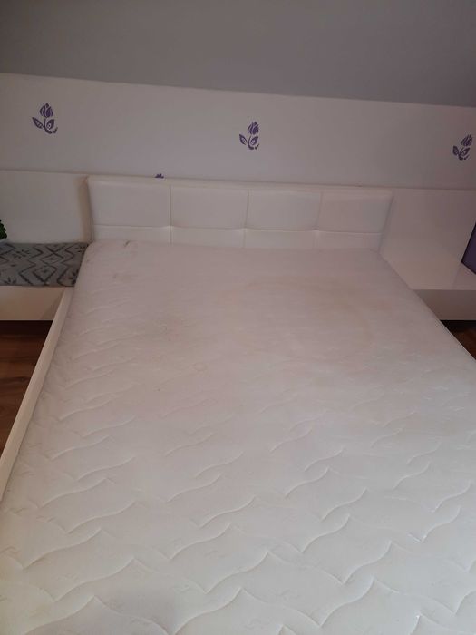 Łóżko dębowe białe, lakierowane