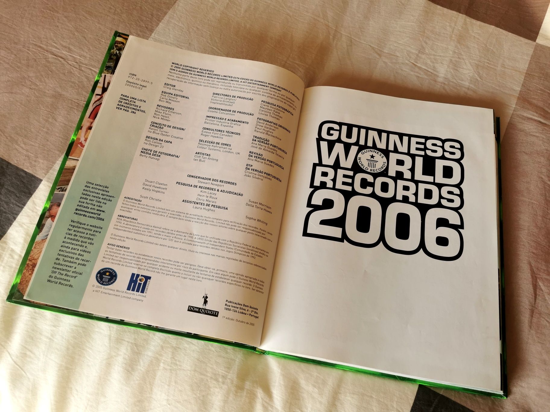 2 livros Guinness World of Records