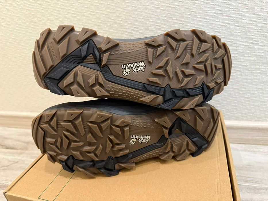 Чоловічі зимові черевики Jack Wolfskin Everquest Texapore High M