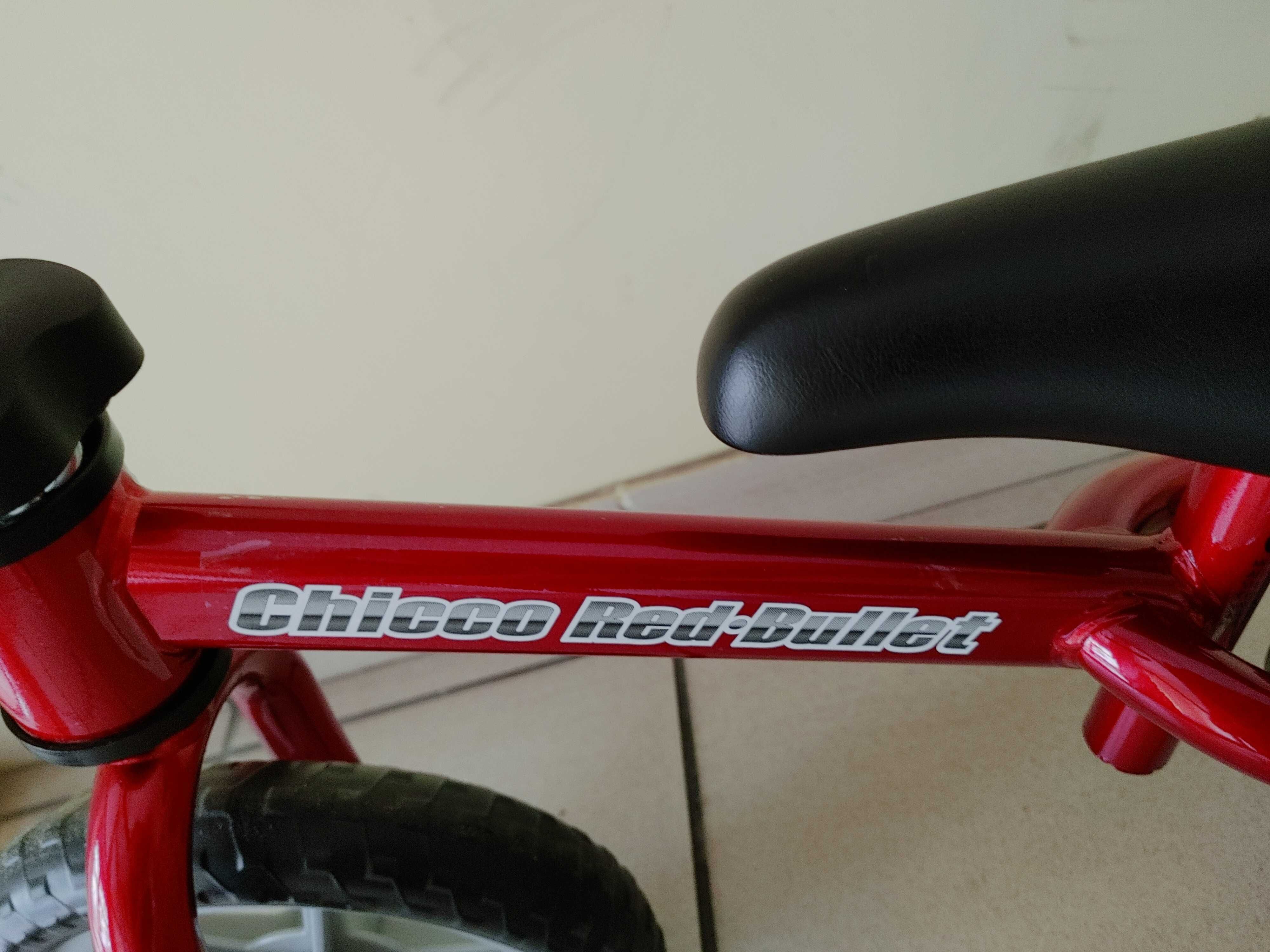 Rowerek biegowy chicco red bullet