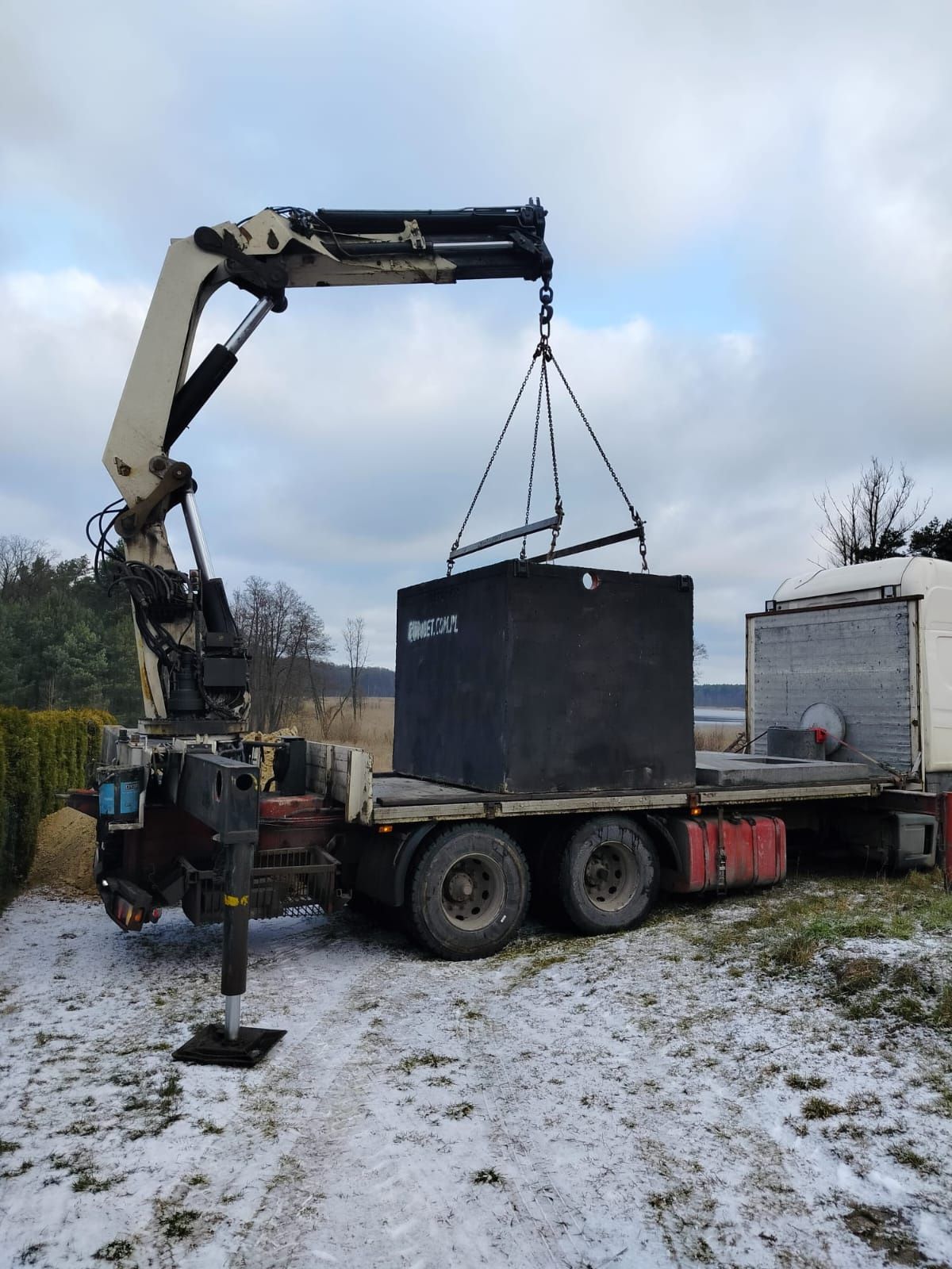 Szambo betonowe, zbiorniki na deszczówkę,Piwnice ogrodowe, Producent