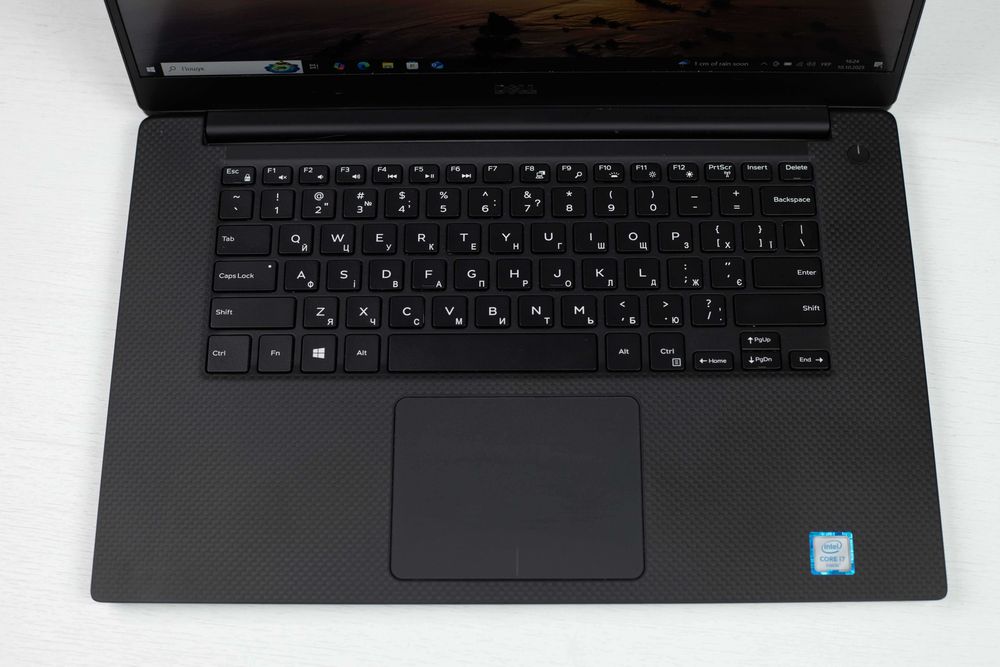 Dell Precision 5520 i7-6820HQ 32RAM 256SSD M1200 FHD IPS 15.6”