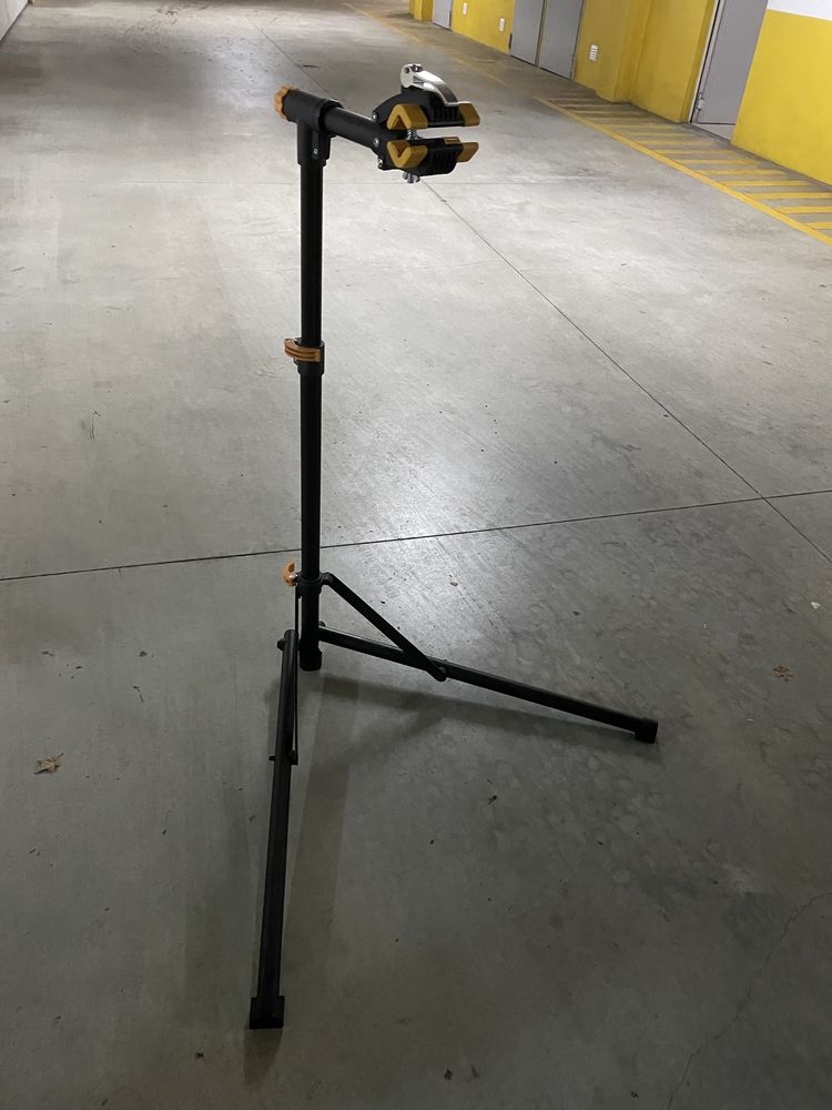 Suporte para manutenção de bicicleta