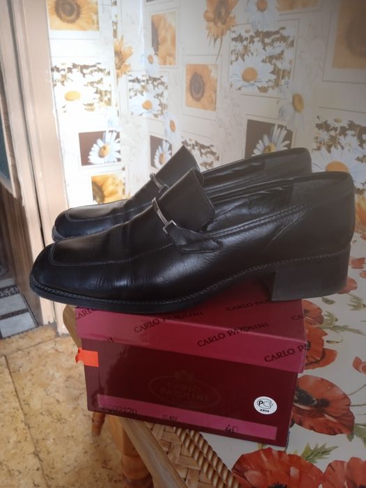 Туфлi жiночi кожанi. Розмiр 40. В дуже гарному станi.