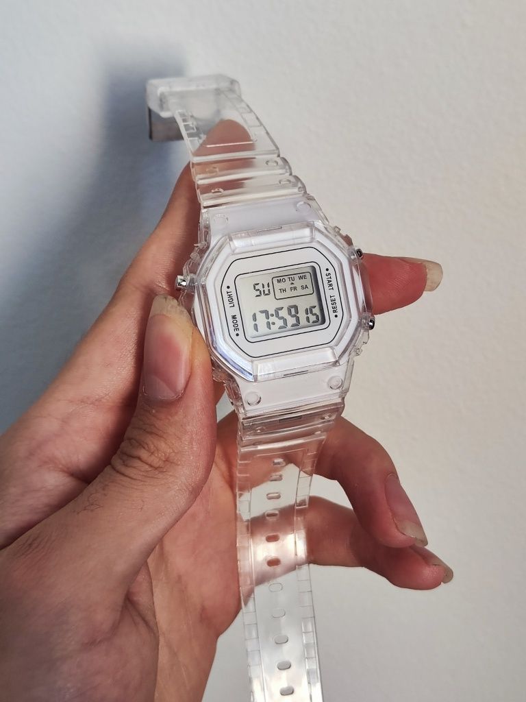 Retro Zegarek Y2K Przeźroczysty