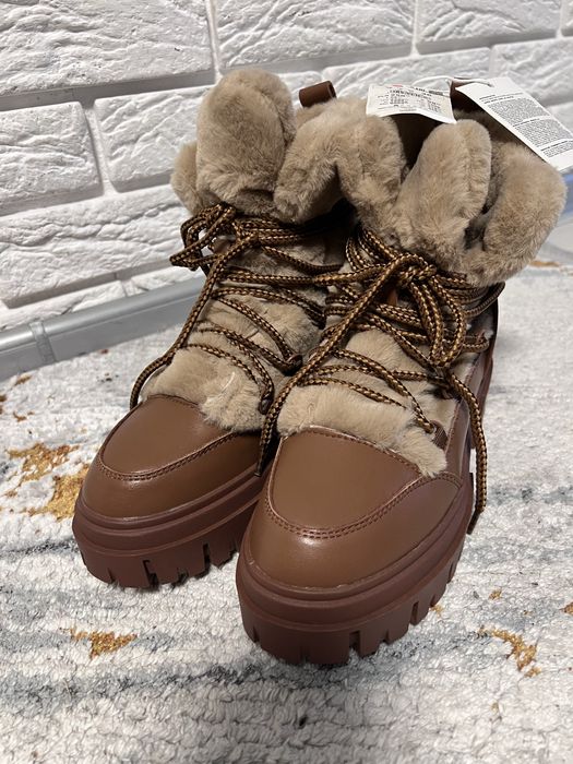 Шкіряні зимові черевики reserved zara Нові