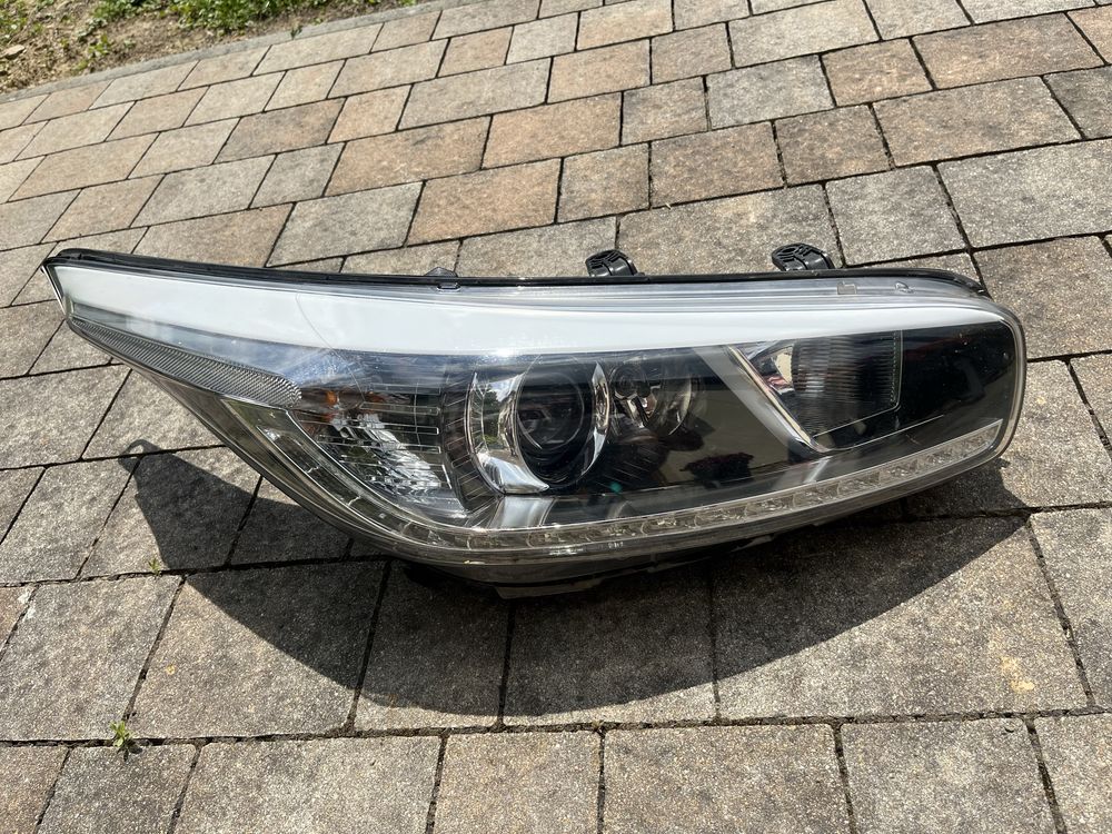Lampa prawa Kia Ceed 2 orginalna