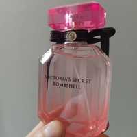 Victoria secret bombshell