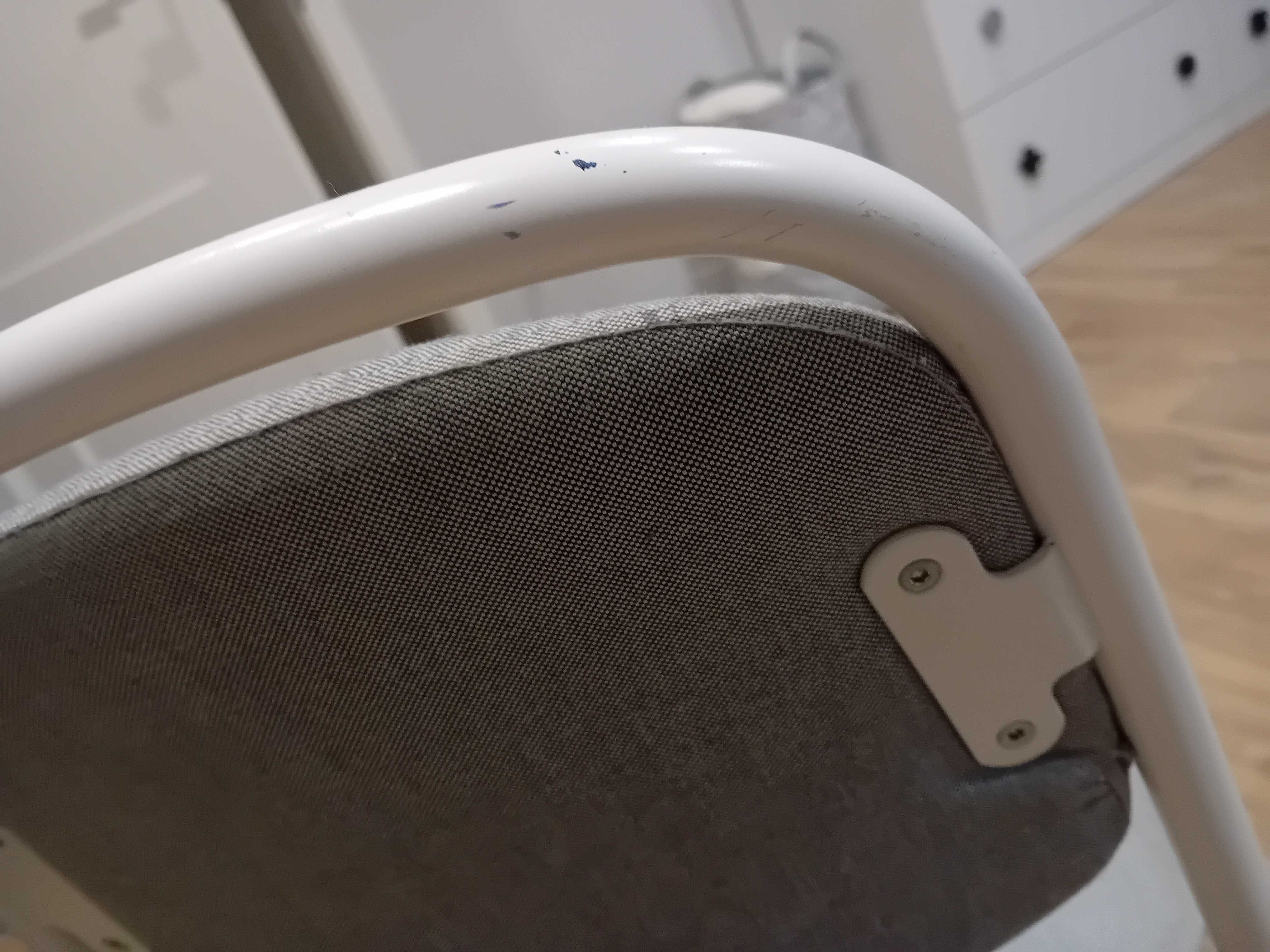 Ikea dzieciece krzeslo biurowe