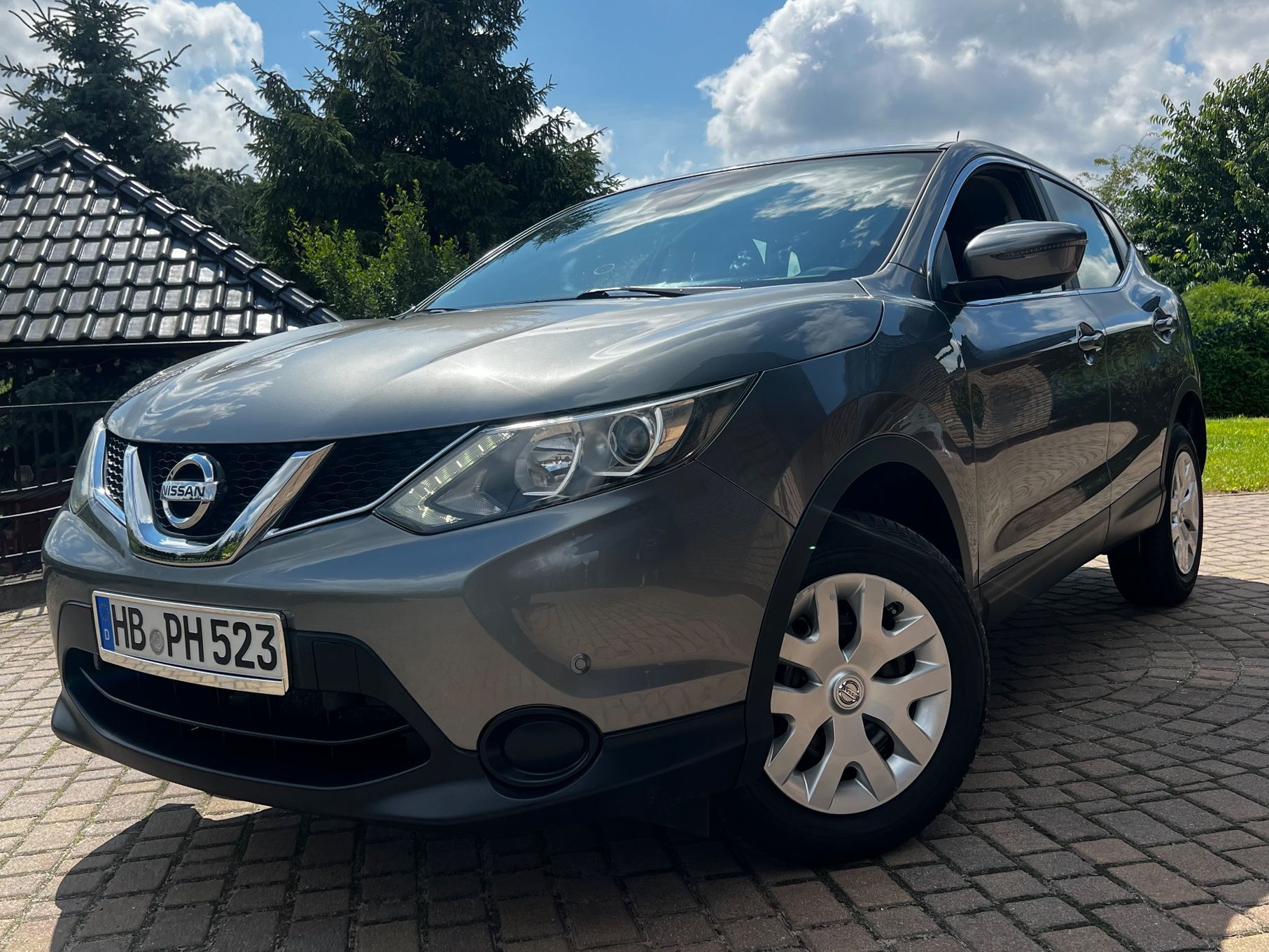 Nissan Qashqai Benzynka! Tylko 70.000km! Ledy! Parktronik! Czytanie Znaków! z Niemiec