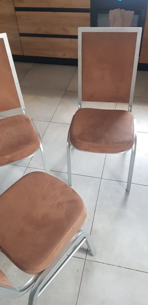 Sprzedam krzesła sztuk 6