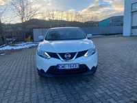 Nissan Qashqai Stan bdb niski przebieg benzyna