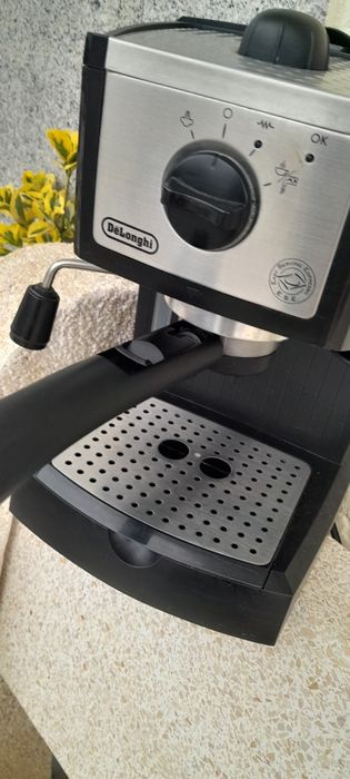 Máquina  de  café  elétrica