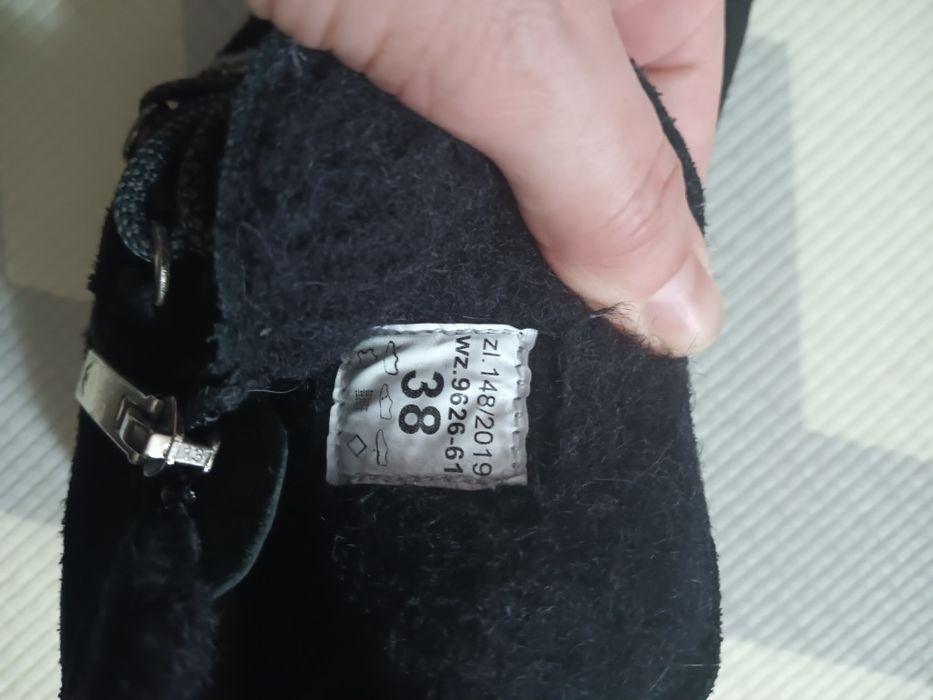 Sprzedam trapery damskie