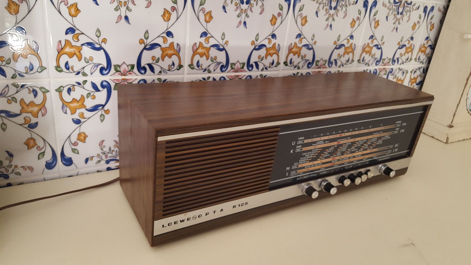 Loewe Opta R125 Rádio  vintage