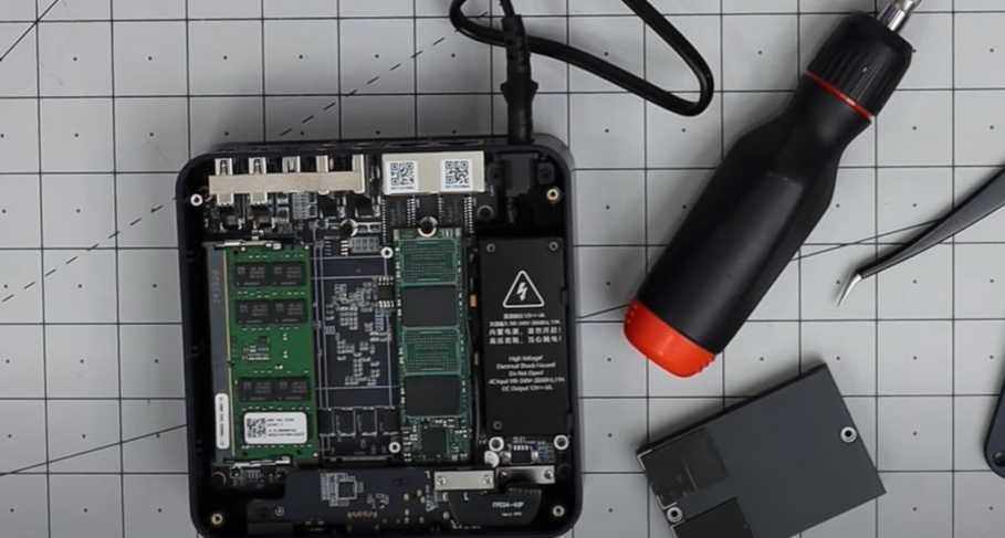 M.2 SATA SSD 512GB диск + Зовнішня кишеня M2 з Type-C 3.1 + USB