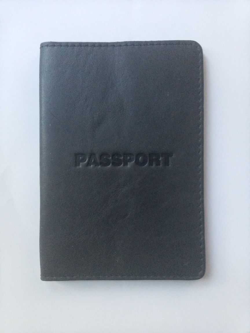 Мужское портмоне и обложка для паспорта из мягкой кожиф