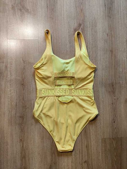 Jednoczęściowy strój kąpielowy XL