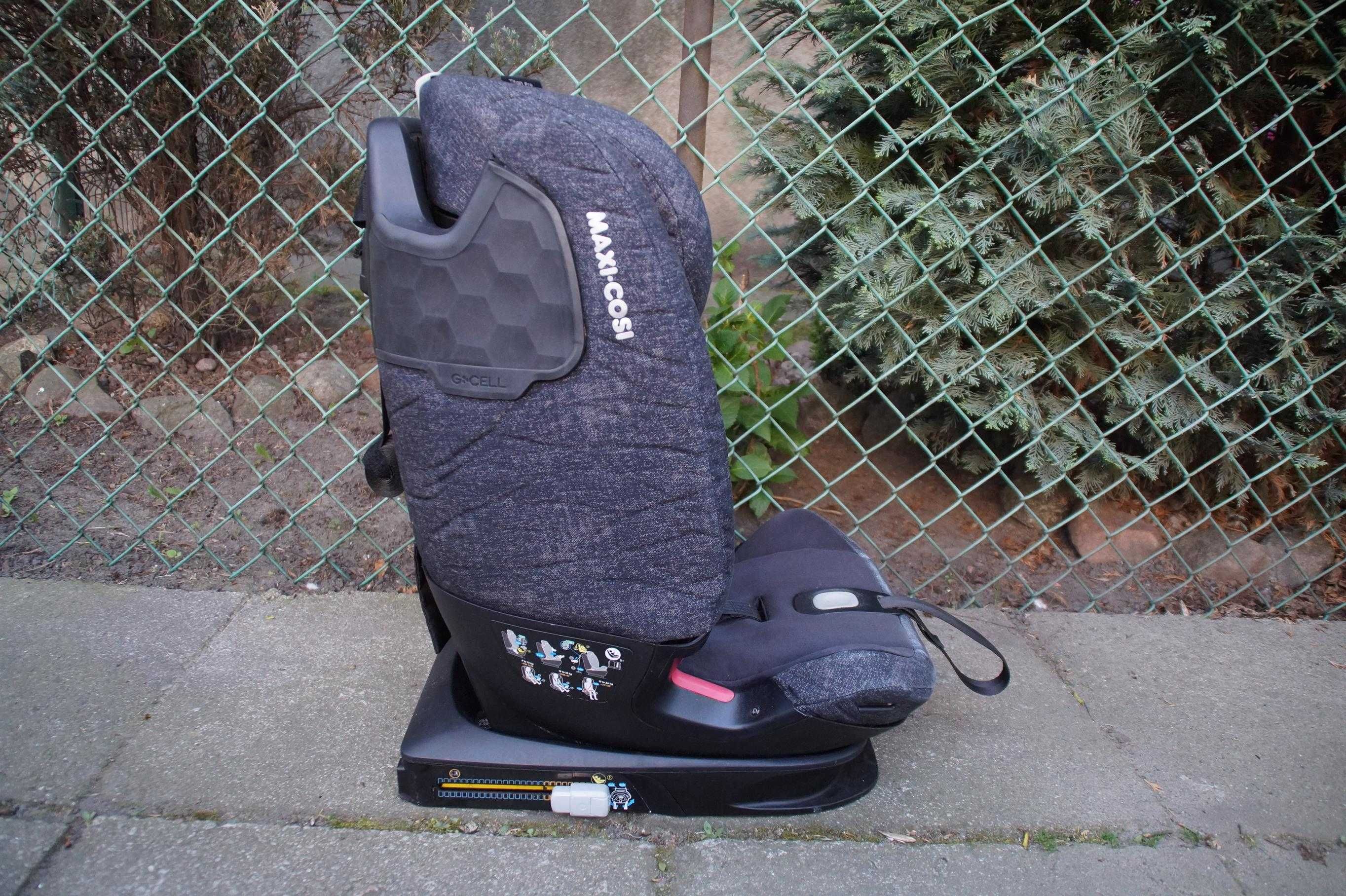 Titan Pro Maxi Cosi 9-18 kg IsoFix