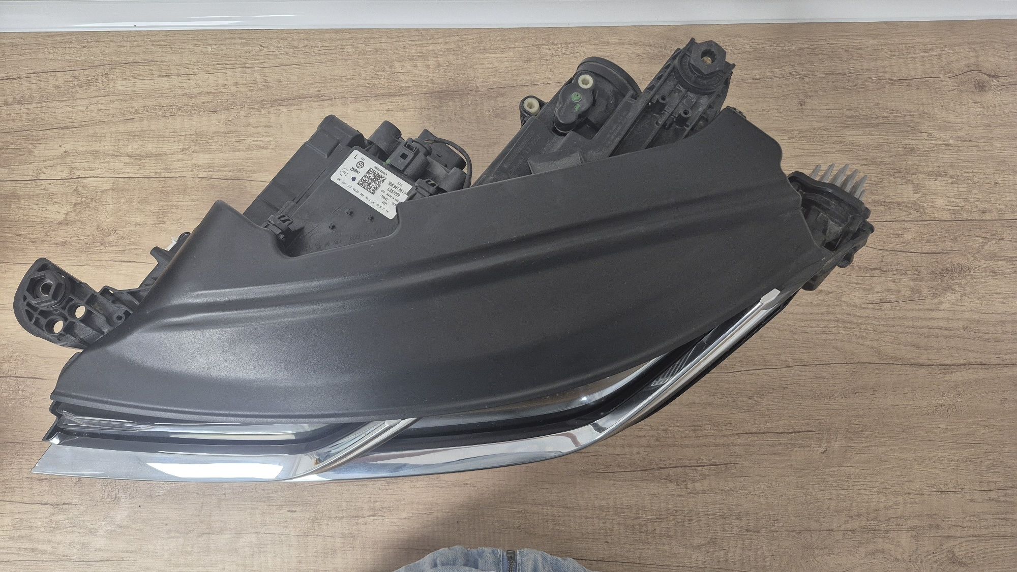 Arteon R-line Lampa Lewy PRZÓD 3G8.941.081.P