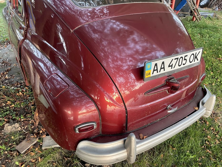 Ретро автомобіль