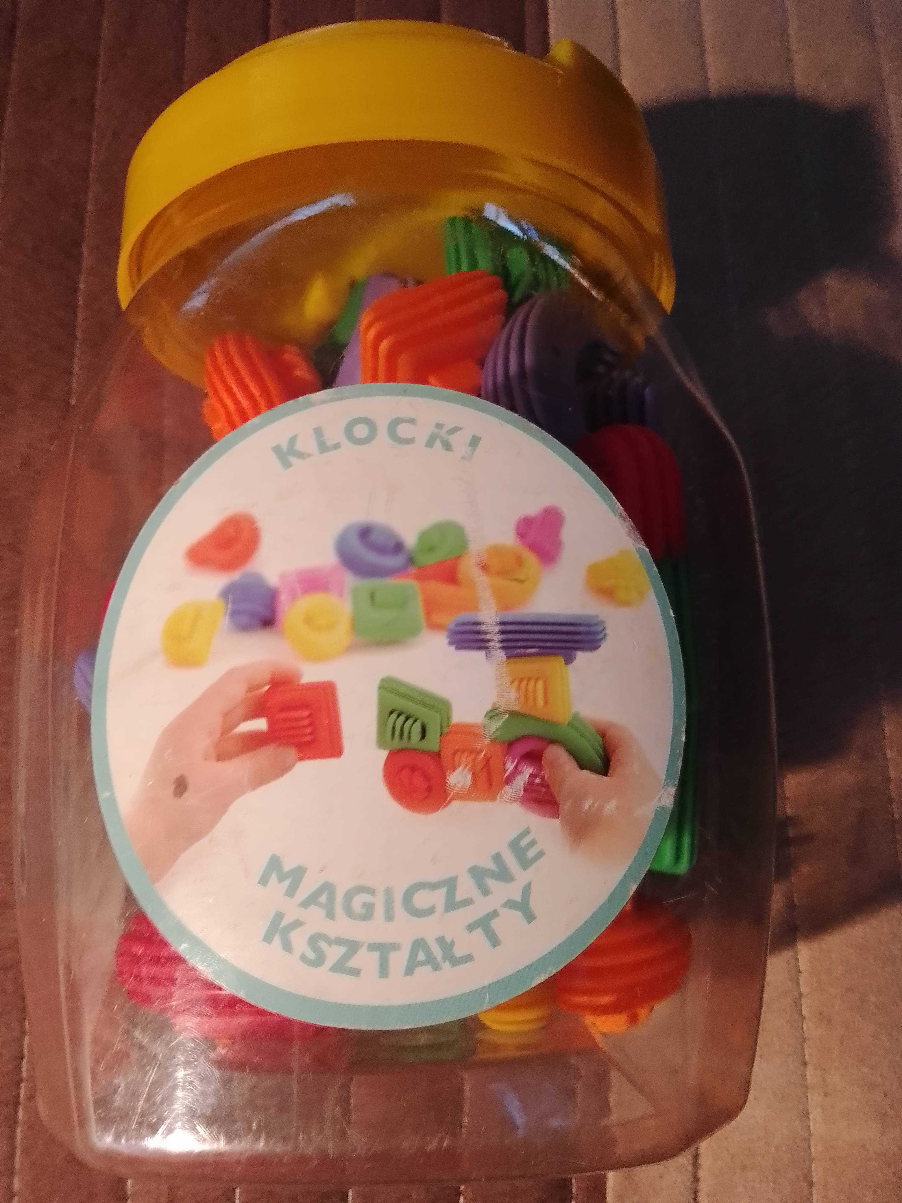 Kolorowe klocki , magiczne ksztalty