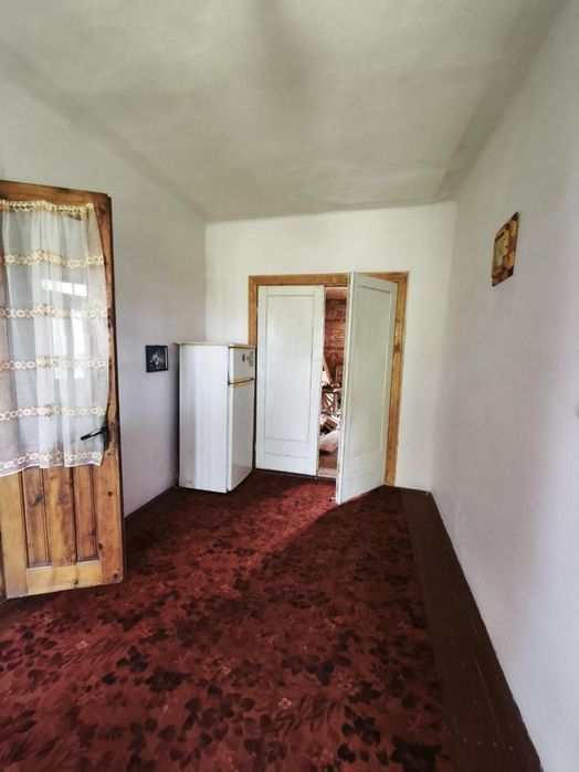 Продаж приватного будинку в селі Дережичі