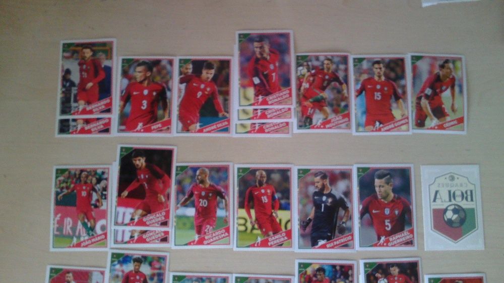 75 Cromos de Futebol Continente 2018