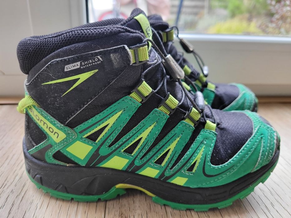 Salomon r.32 buty trekkingowe na jesień/zimę.