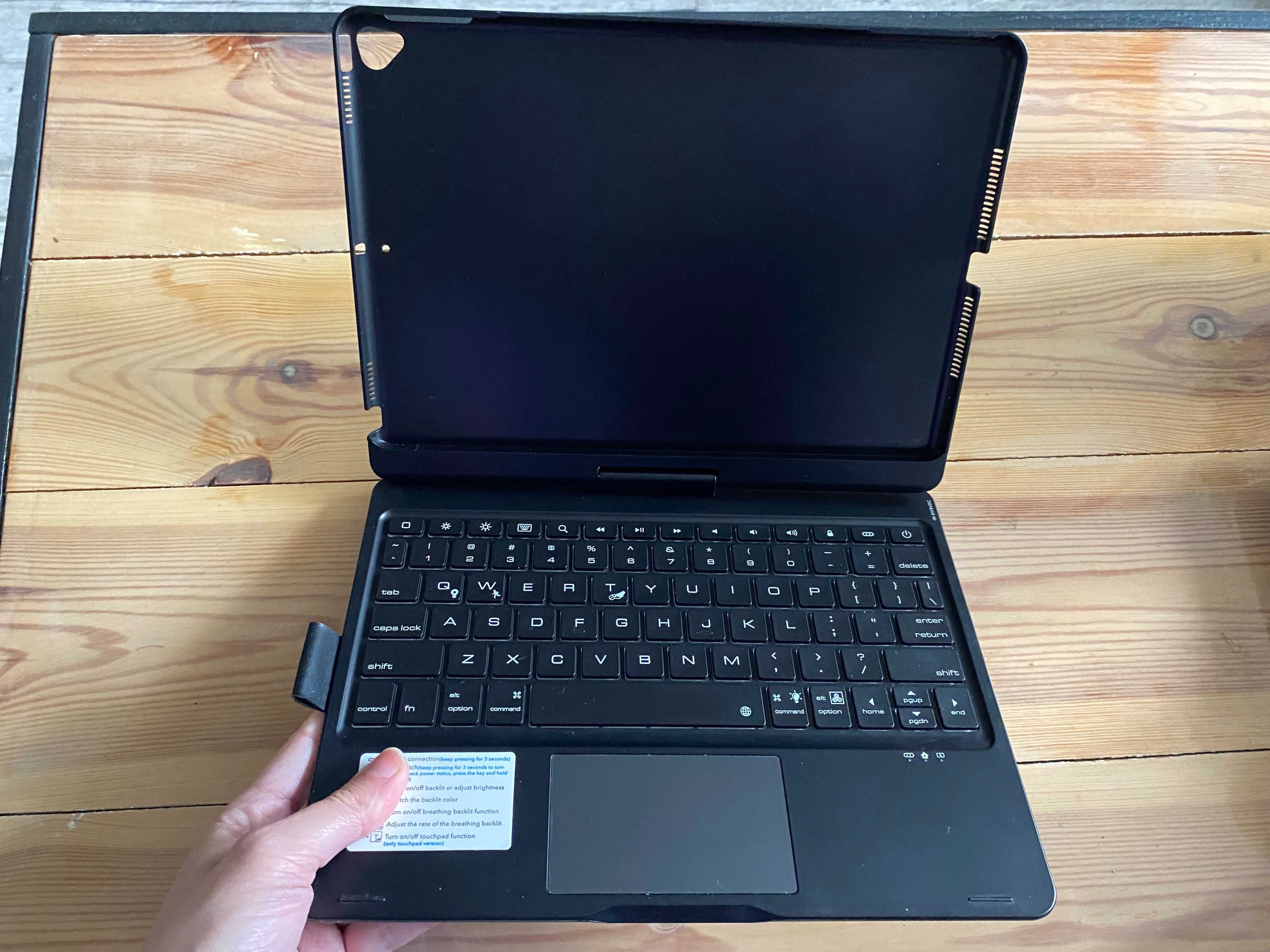 Klawiatura bluetooth z etui 360 stopni touchpad ipad 10,2 czarne