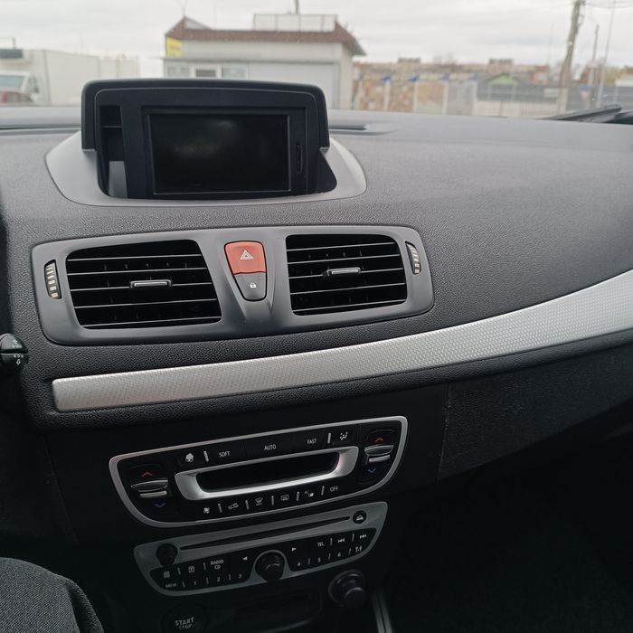 Renault Megane 3дв.