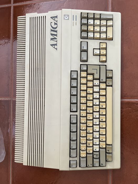 Computador Amiga vintage
