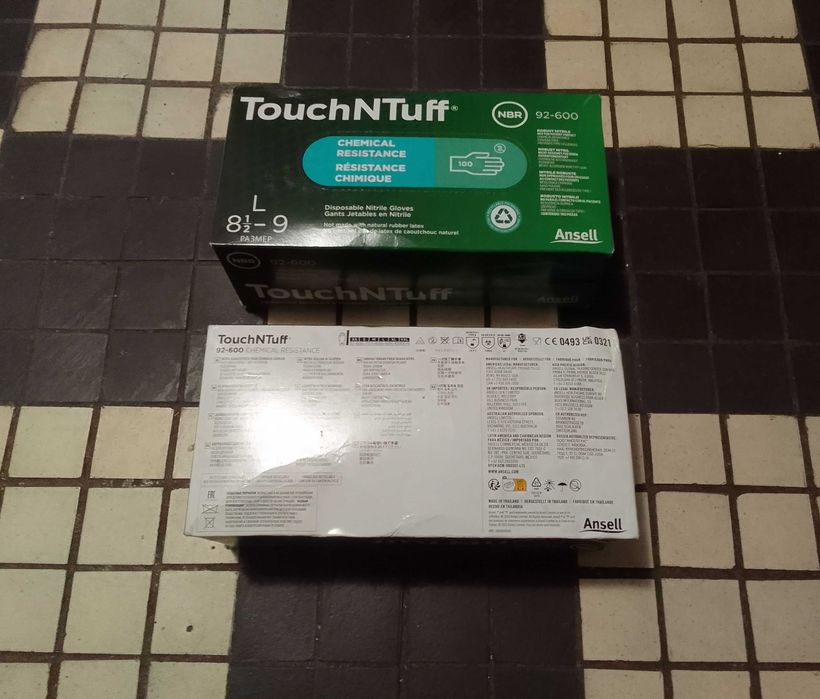 Rękawiczki rękawice nitrylowe jednorazowe Ansell TouchNTuff rozm. L
